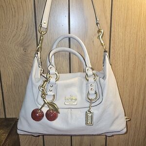 Coach Large Ashley Convertible Satchel Shoulder Bag.